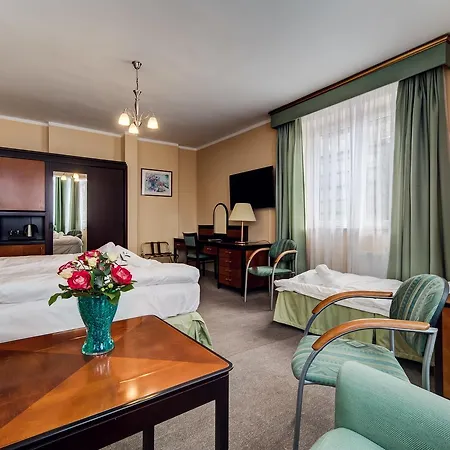 Plaza Bed & Breakfast