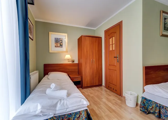 Bed & Breakfast Plaza 3*